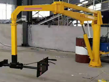 Semi-automatik machining cihazlar